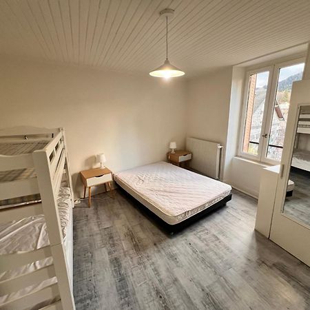 Appartement 4 Personnes, 1 Chambre, Terrasse, Wifi, Proche Du Centre La Bourboule Dış mekan fotoğraf
