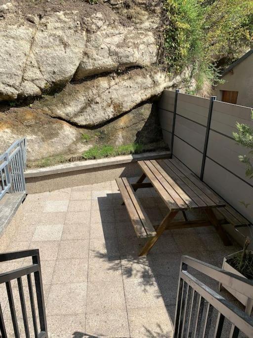 Appartement 4 Personnes, 1 Chambre, Terrasse, Wifi, Proche Du Centre La Bourboule Dış mekan fotoğraf