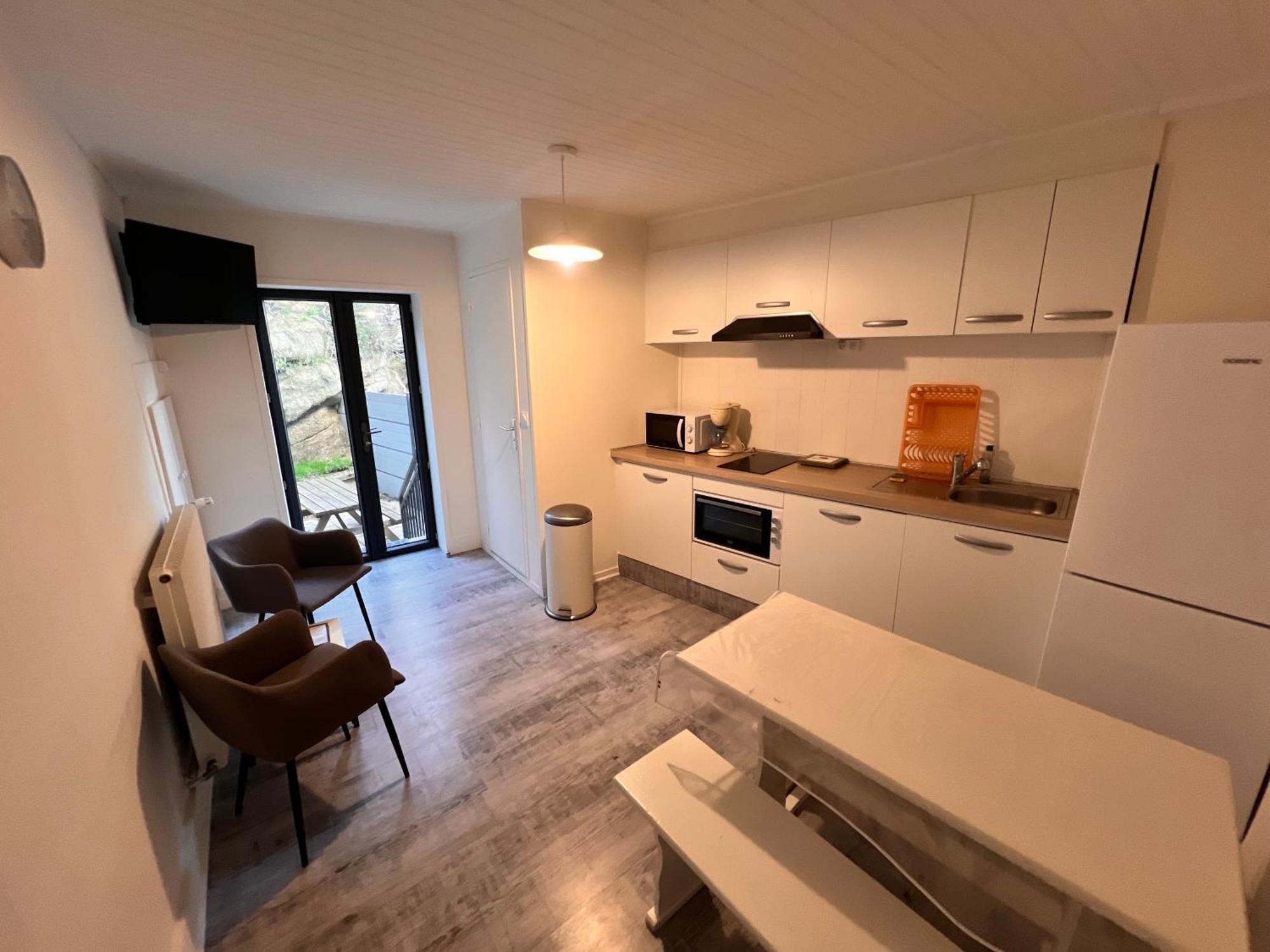 Appartement 4 Personnes, 1 Chambre, Terrasse, Wifi, Proche Du Centre La Bourboule Dış mekan fotoğraf