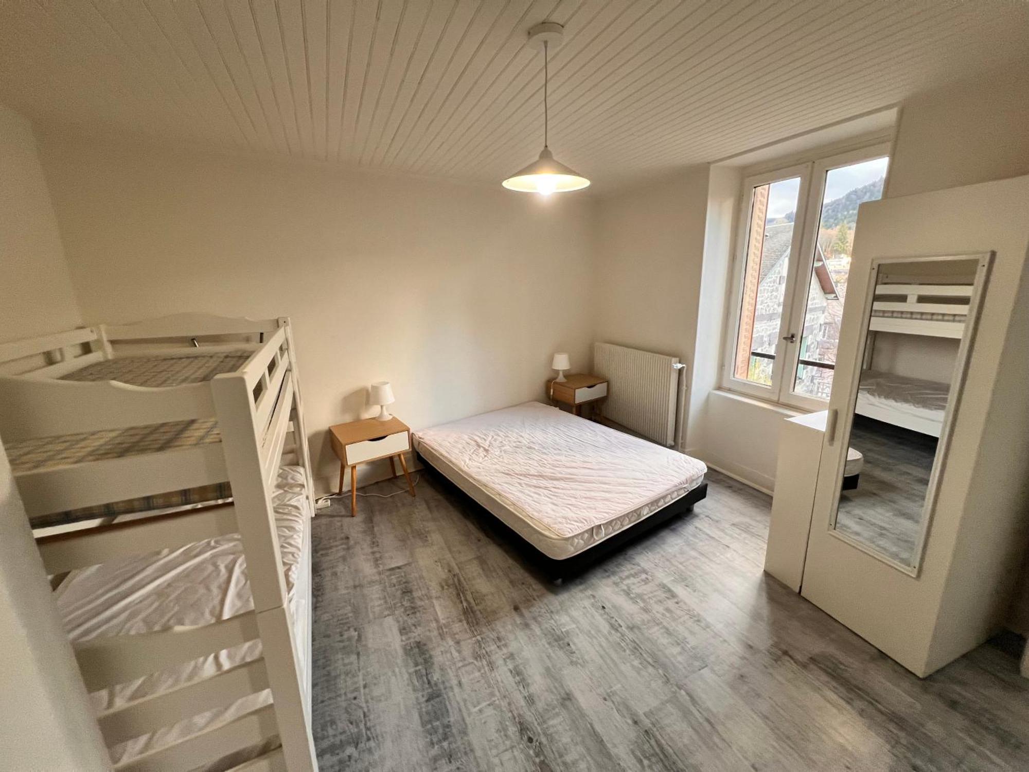 Appartement 4 Personnes, 1 Chambre, Terrasse, Wifi, Proche Du Centre La Bourboule Dış mekan fotoğraf